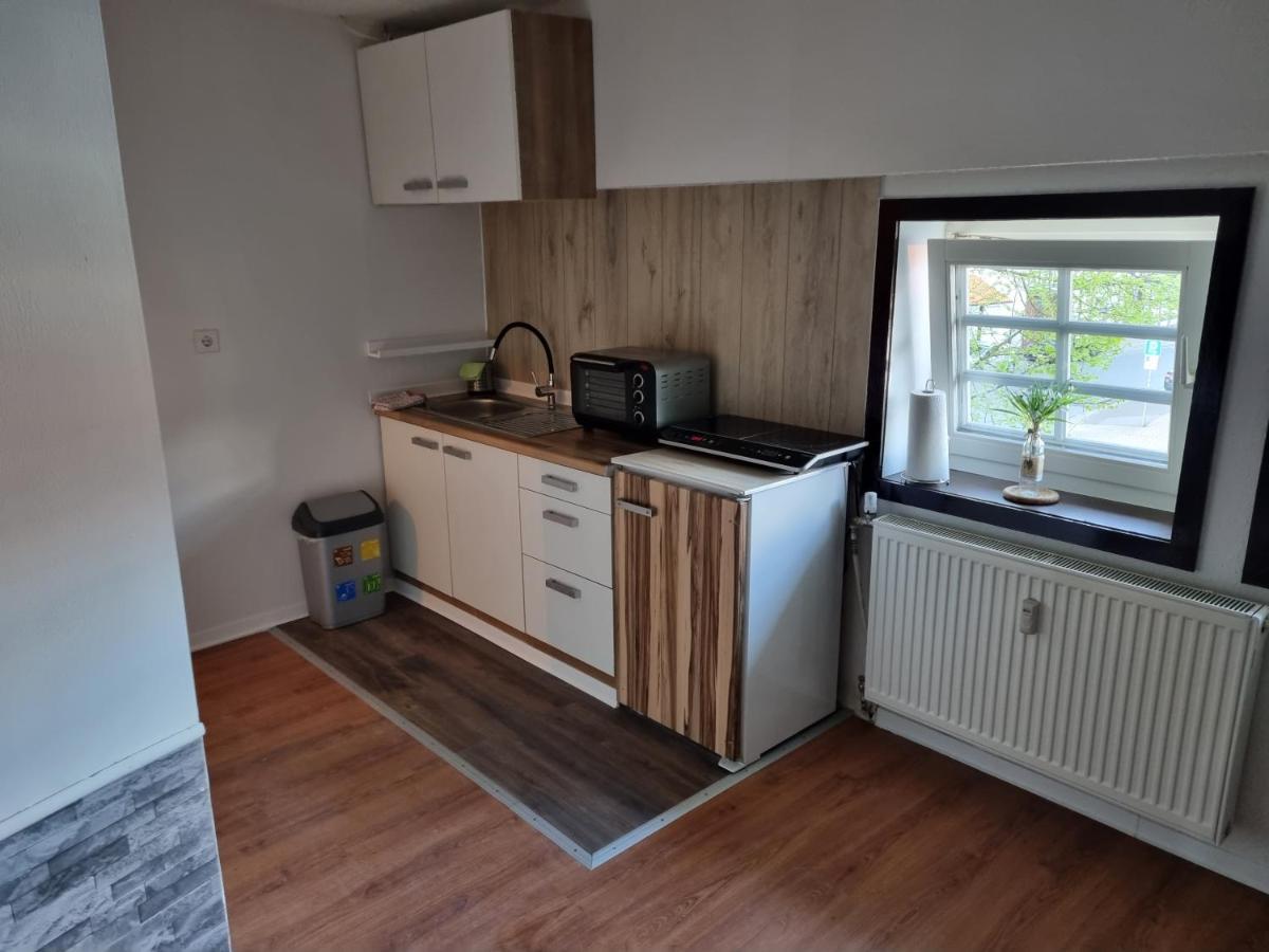 Schoene Wohnung Im Zentrum Von Ahnatal Buitenkant foto